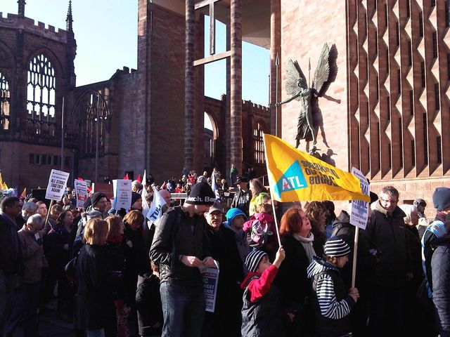 Coventry march passes cathedral http://yfrog.com/z/j24lgezj
